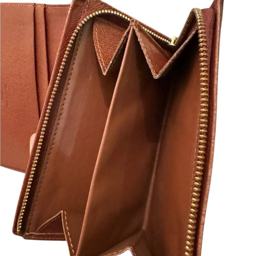 Louis Vuitton Brown Monogram Wallet - Picture 9 of 10